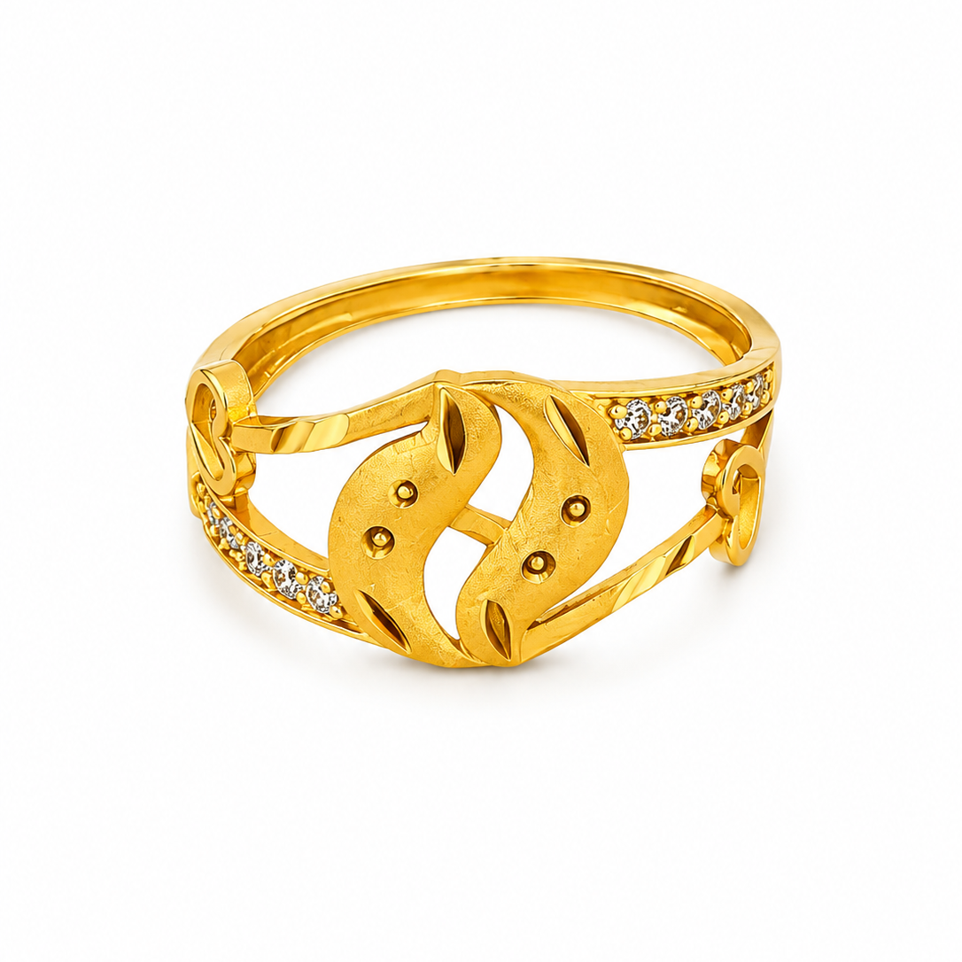 Elegant Leaf Embrace Crystal Ring for Women
