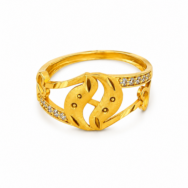 Elegant Leaf Embrace Crystal Ring for Women