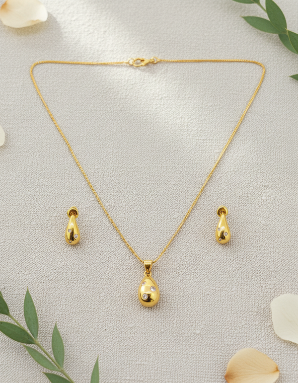 NXGOLD Teardrop CZ Pendant Necklace Set