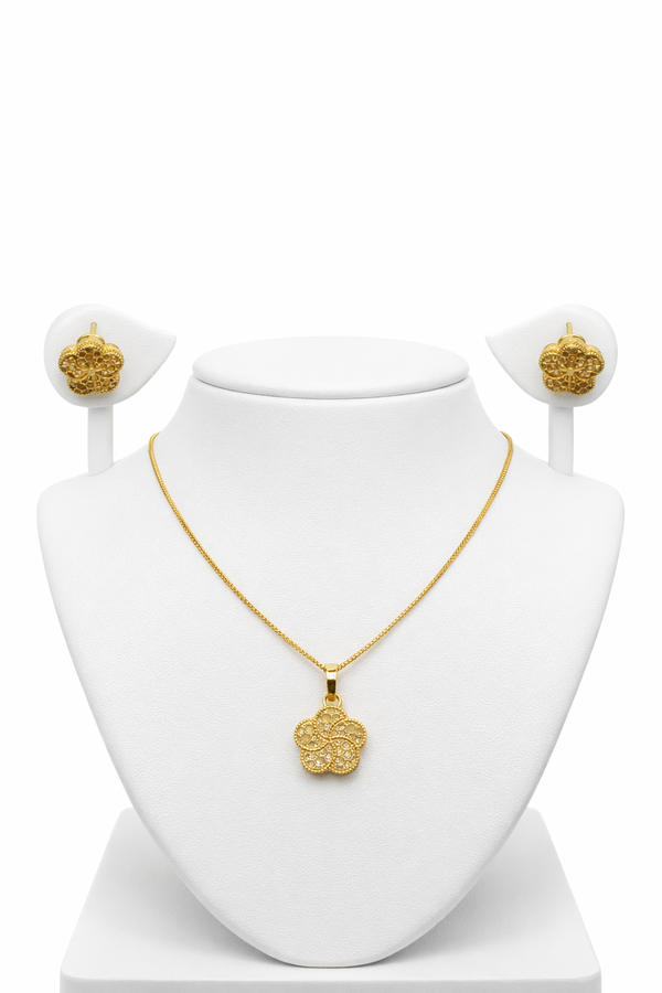 NXGOLD Floral Pendant Necklace Set