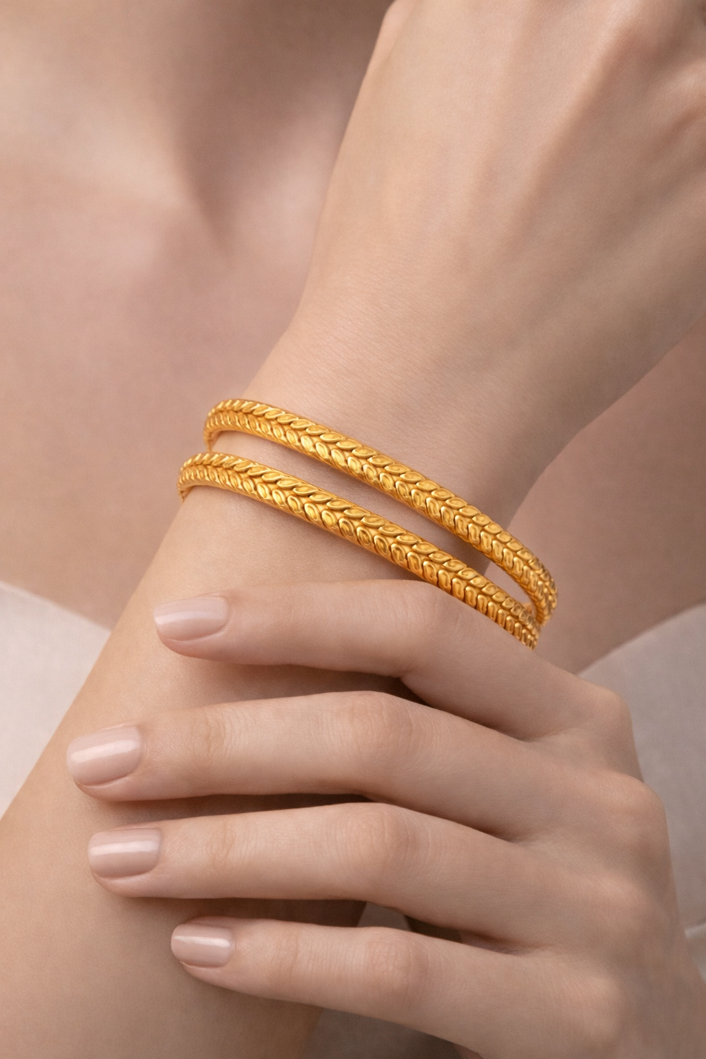 NXGOLD Leaf Design Bangles for Women Set of 4