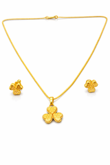 NXGOLD Clover Pendant Necklace Set for Women