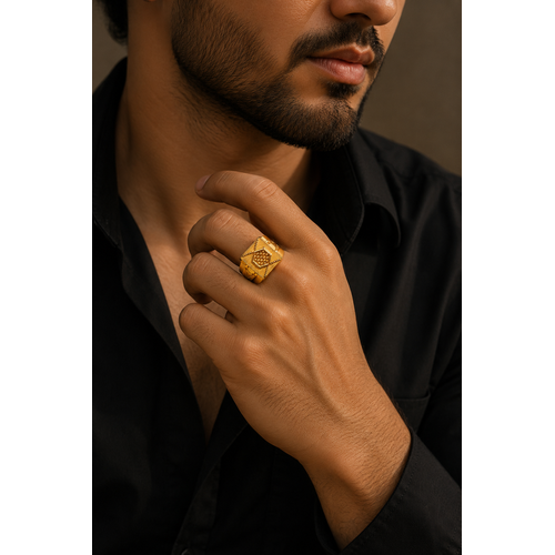 Royal Dynasty Hexagon Signet Ring For Men