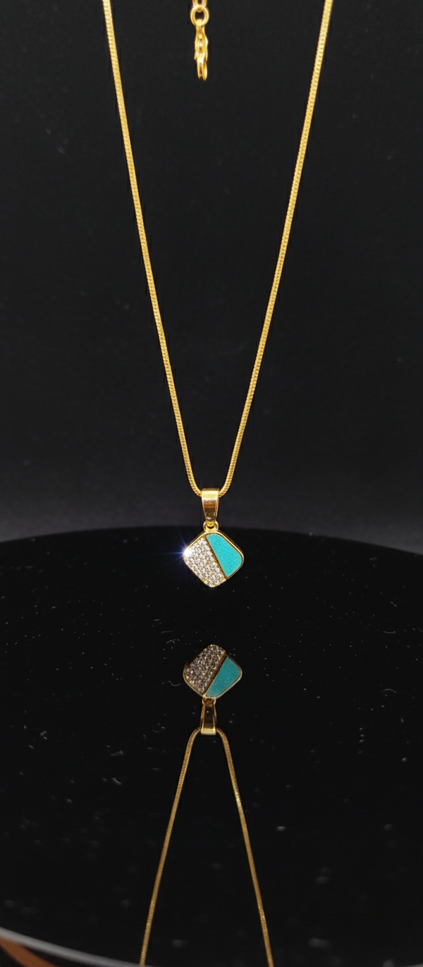 NXGOLD Green Stone Pendant Necklace For Women