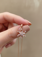 Elegant Rose Gold Snowflake Spinner Pendant Necklace for Women
