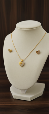 NXGOLD Heart Pendant Necklace Set for Women