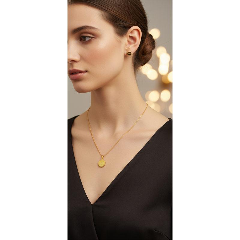 Gold Honeycomb Pendant Necklace Set