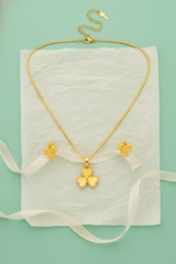 NXGOLD Clover Pendant Necklace Set for Women