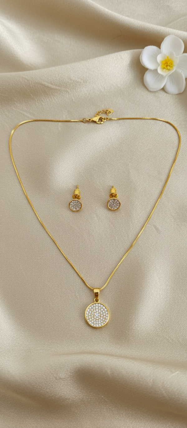 NXGOLD Round Stone Pendant Necklace Set for Women