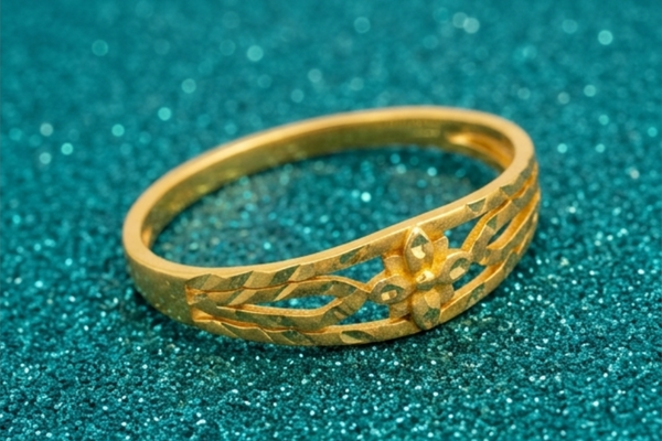 NXGOLD Floral Cutwork Textured Gold Ring