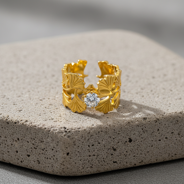 Elegant Anti-Tarnish Leaf Pattern Ring with CZ Stone