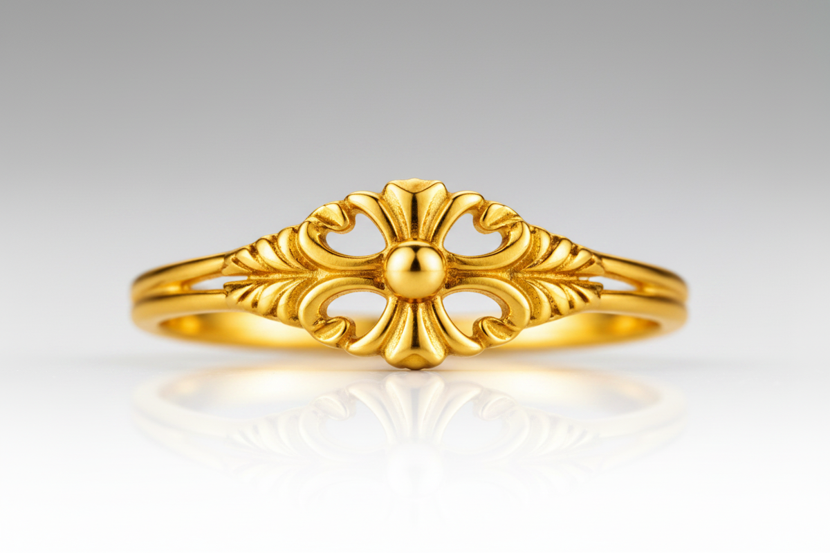 NXGOLD Vintage Blossom Heart Ring