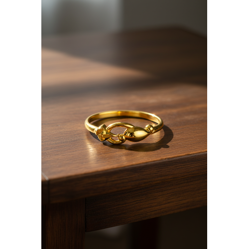NXGOLD Elegant Gold Women’s Ring with Leaf & Loop Design