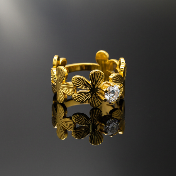 Chic Adjustable Anti-Tarnish Sunflower Ring with CZ Stone