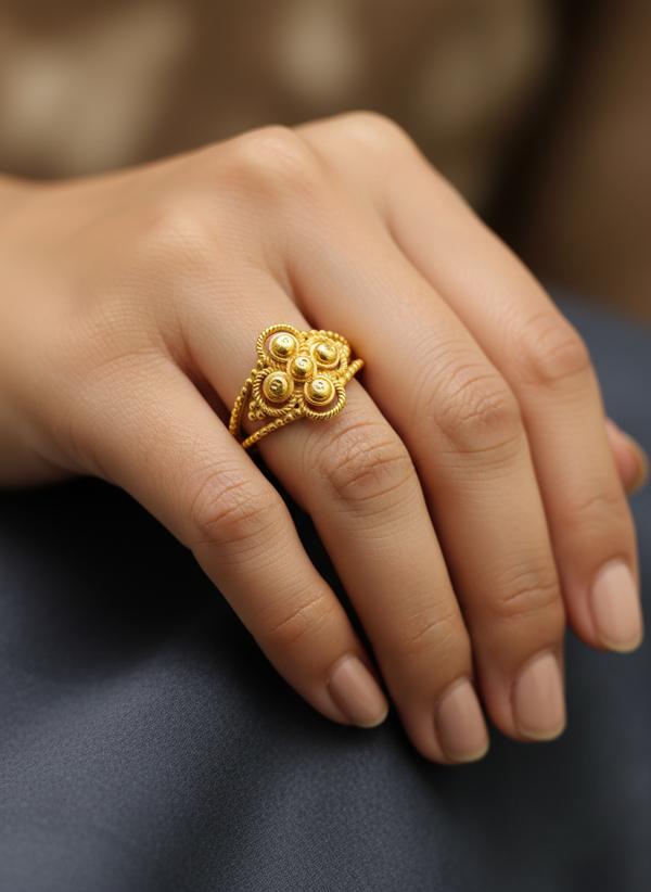 NXGOLD Antique Floral Heritage Ring
