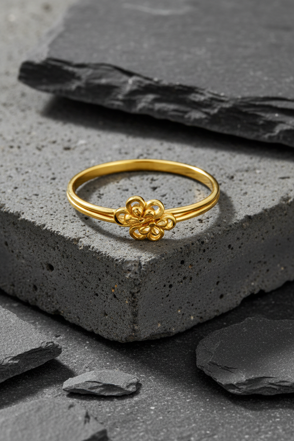 NXGOLD Delicate Floral Charm Gold Ring