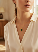 Luxe Green Stone Gold Pendant Necklace for Women