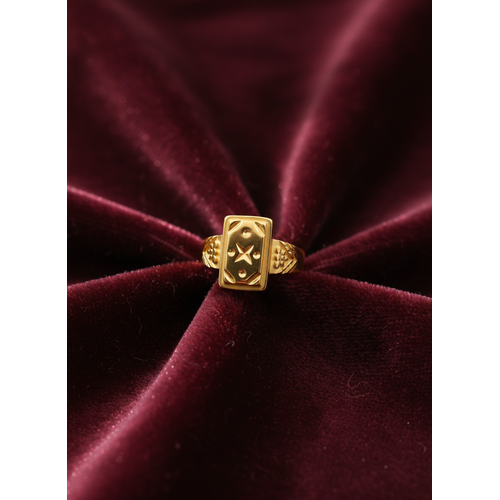 NXGOLD Luxury Men’s Ring with Star Engraved Rectangular Design