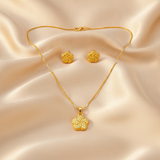 Elegant Floral Filigree Pendant Necklace Set with Matching Stud Earrings for Women