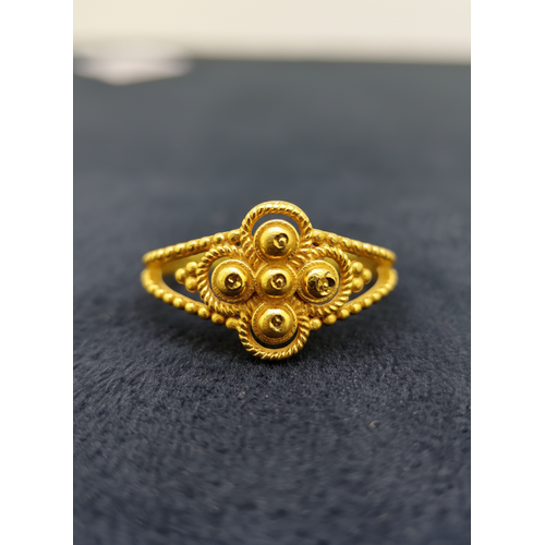 NXGOLD Antique Floral Heritage Ring