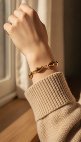 NXGOLD Elegant Teardrop Chain Bracelet for Girls & Women