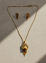 NXGOLD Luxury Gold Finish Crystal Pendant Necklace Set